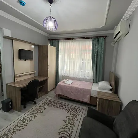 Yali Apartment *