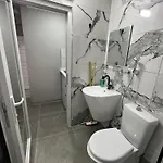 Yali Apartment *