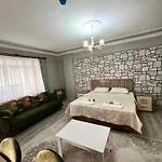 Apartment Yali *
