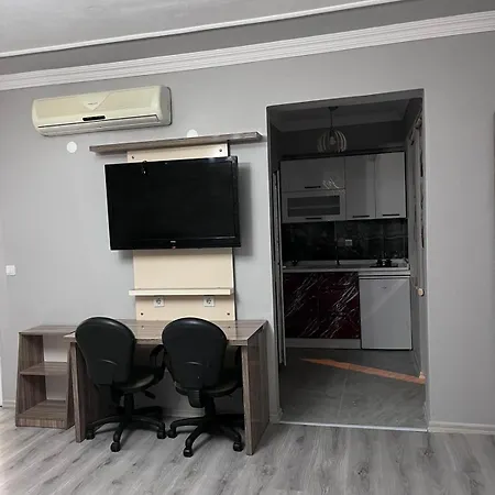 Apartament Yali