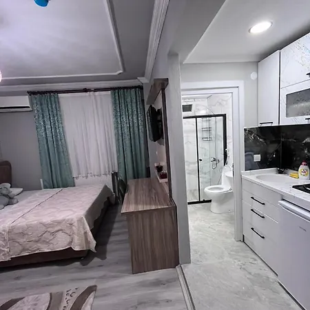 Yali Apartament *
